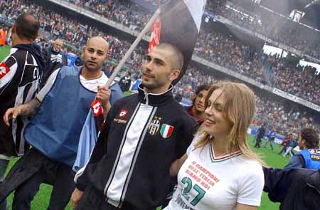 德国足协宣布技术升级计划，引入 AI 监测