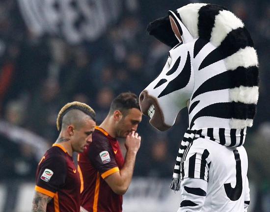 记者：金特罗兄弟通过阿森纳体检并预签合同，成年后正式加盟