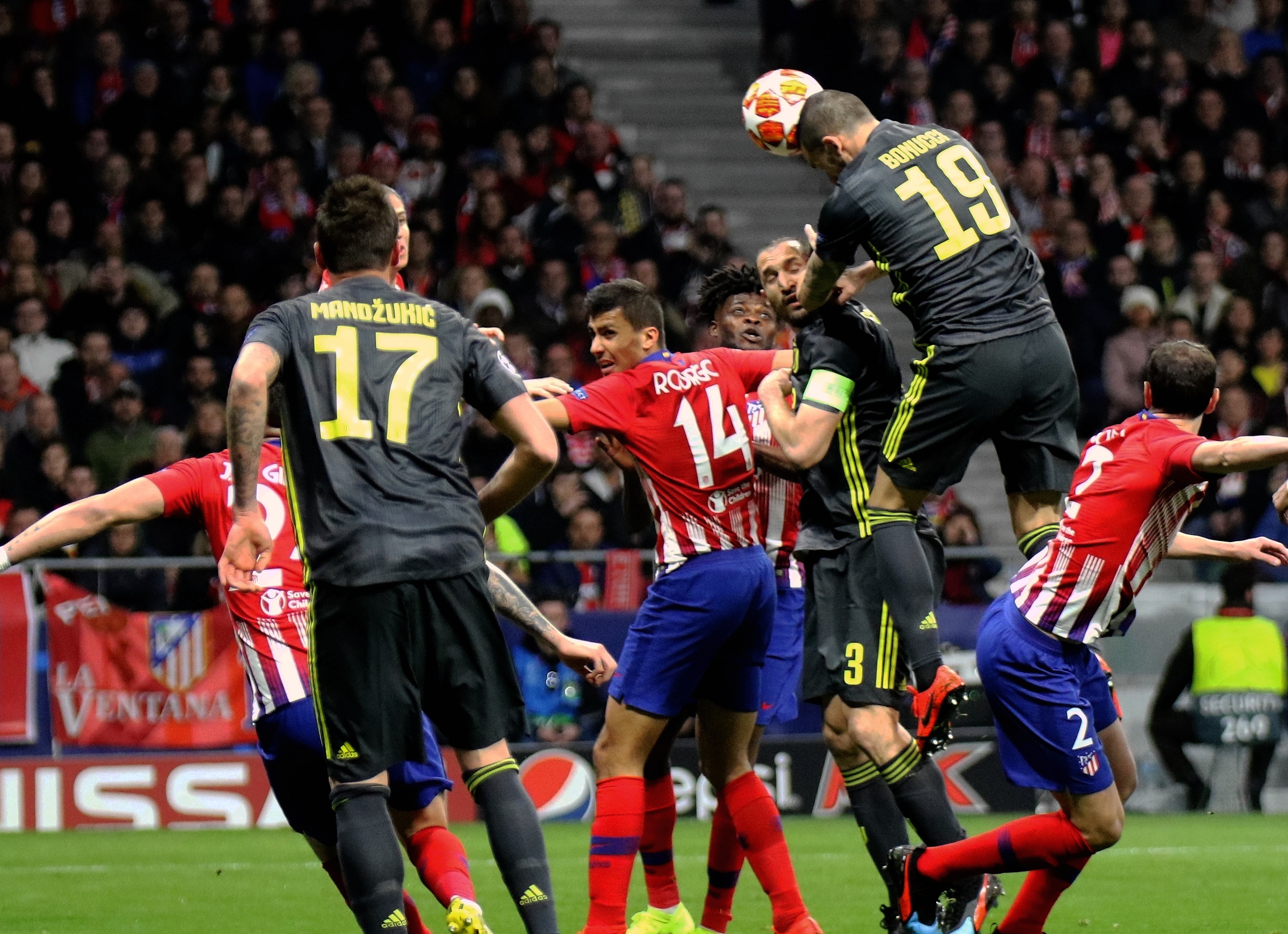 Here we go！罗马诺：前阿森纳后卫富安健洋加盟阿贾克斯（罗马诺确认：前阿森纳后卫富安健洋签约阿贾克斯）